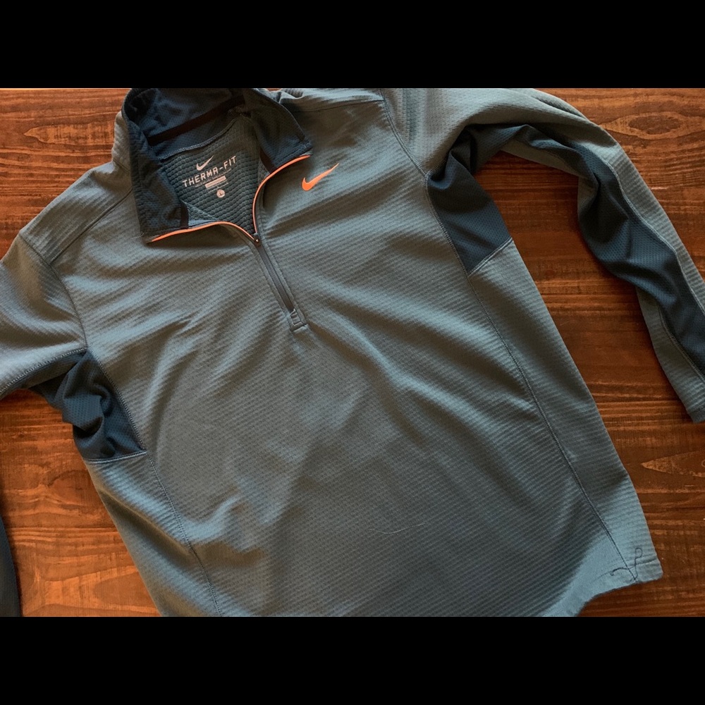 Nike Quarter ZIP Pullover